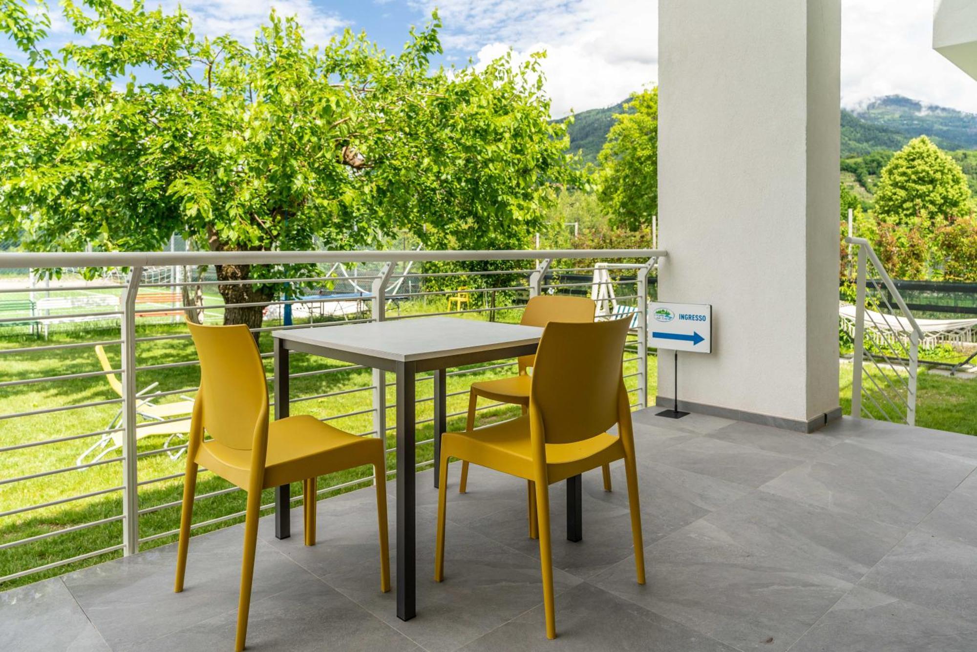 B&B A Un Passo Dal Lago, Caldonazzo Bagian luar foto
